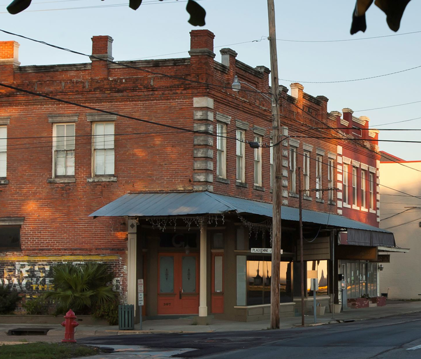 Roth Building (Eden Streetscape)